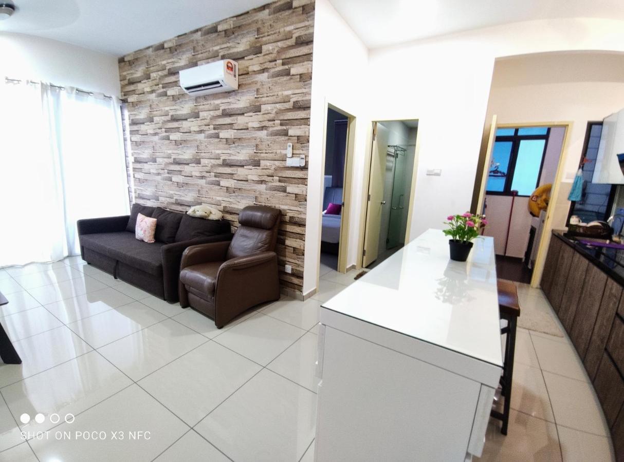 Atlantis Homestay Pool View 1210 ملقا المظهر الخارجي الصورة