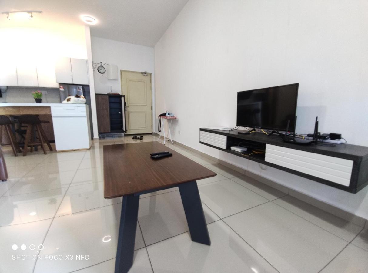 Atlantis Homestay Pool View 1210 ملقا المظهر الخارجي الصورة